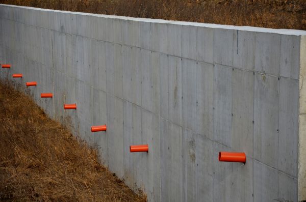 Cost of Retaining Wall Drainage in Westfield